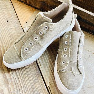 Corky's Women's Babalu Slip-On Sneakers-Taupe